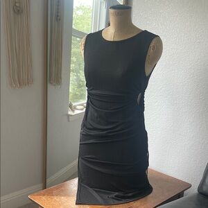 Elegant Black ribbed Sleeveless Dress